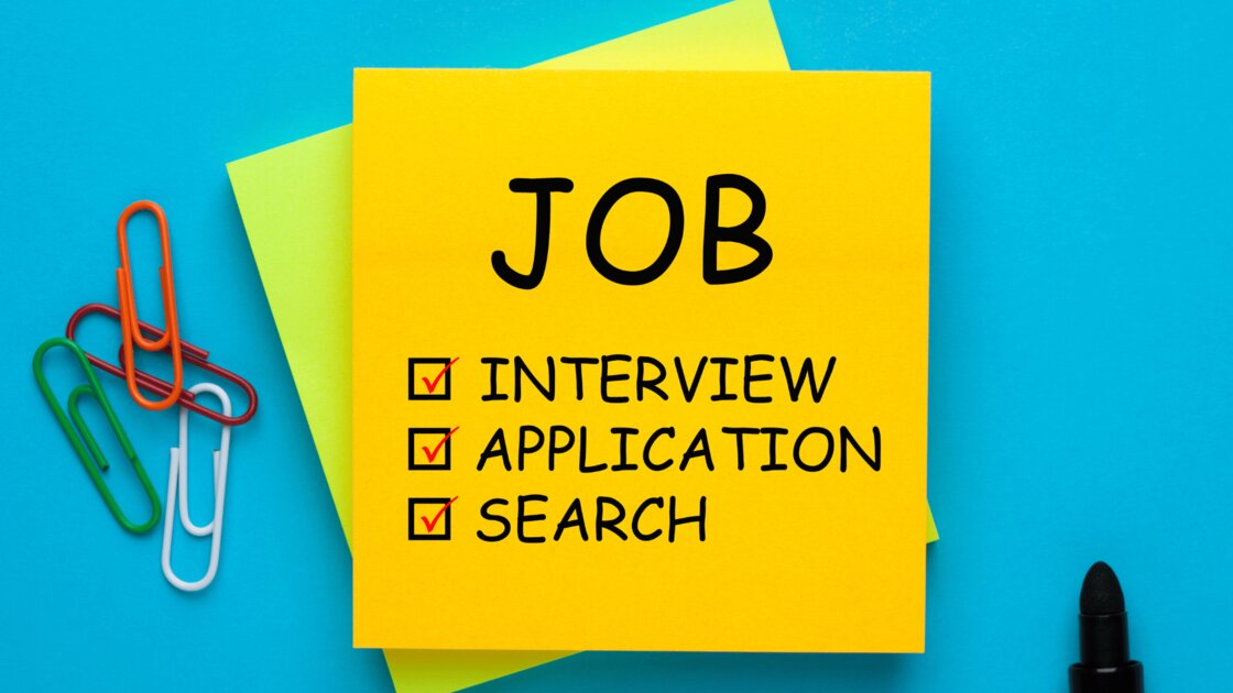 How to Fix a Weak Resume That Recruiters Ignore Instantly (Step-by-Step Guide)